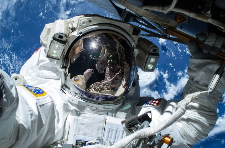 Astronauts’ Brains Change Shape in Space