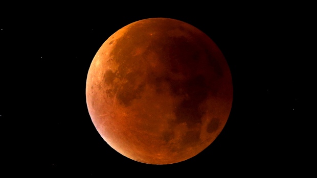 Q&A: Tips for catching rare ‘super blue blood moon’ in Saskatchewan – CBC