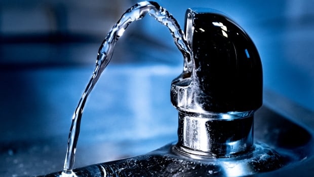 Canadian cities rethink removal of fluoride from tap water | CBC News